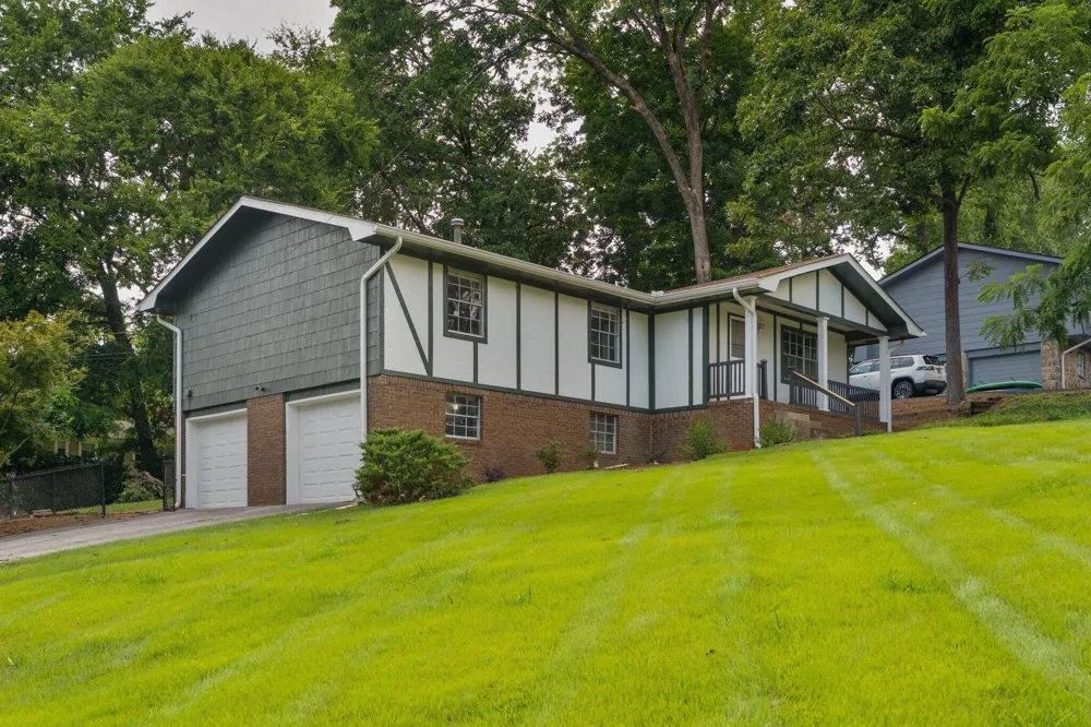 922 Wesley Drive Hixson, TN 37343