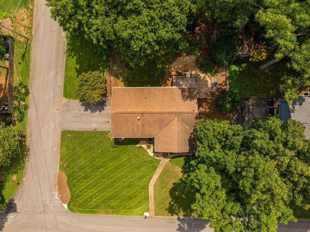 922 Wesley Drive Hixson, TN 37343