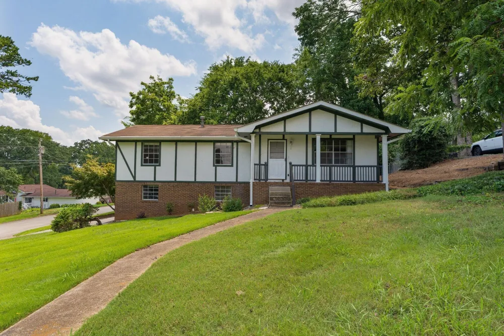 922 Wesley Drive Hixson, TN 37343