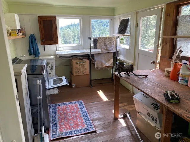 645 S Kauffman Street Republic, WA 99166