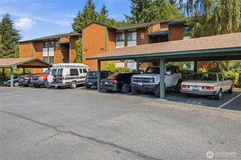 7309 Skyview Place #F204