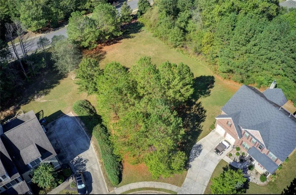 1597 Grassy Hill Ct Grayson, GA 30017