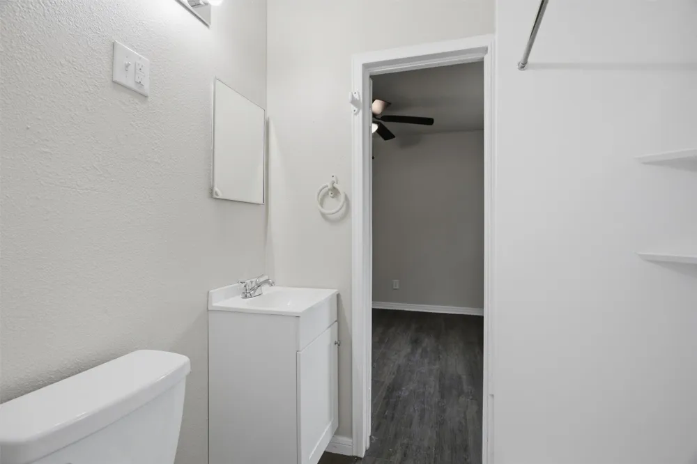 2264 Fritz Allen Street Sansom Park, TX 76114
