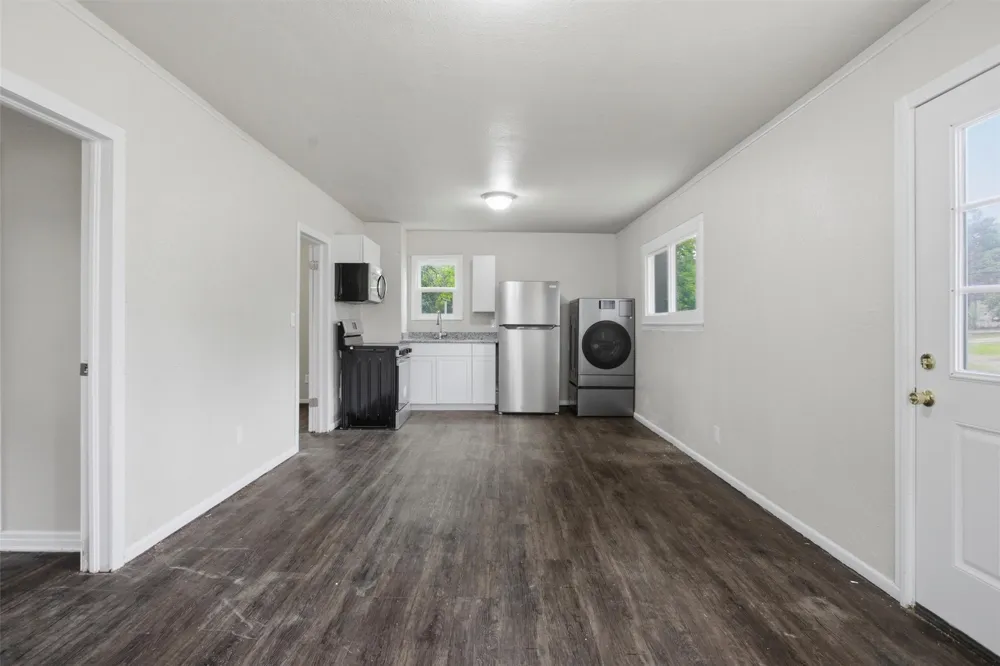 2264 Fritz Allen Street Sansom Park, TX 76114