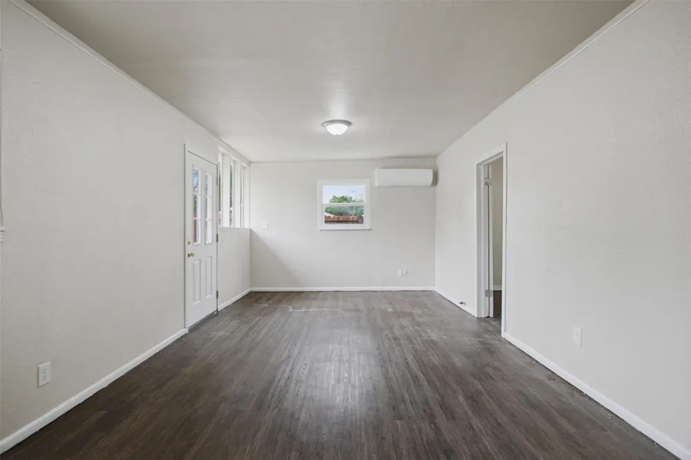 2264 Fritz Allen Street Sansom Park, TX 76114