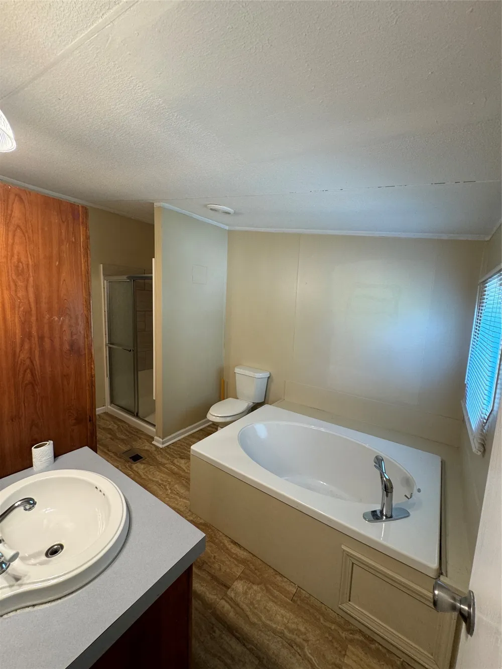 161 Flournoy Lucus Shreveport, LA 71106