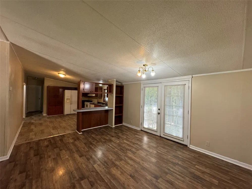 161 Flournoy Lucus Shreveport, LA 71106
