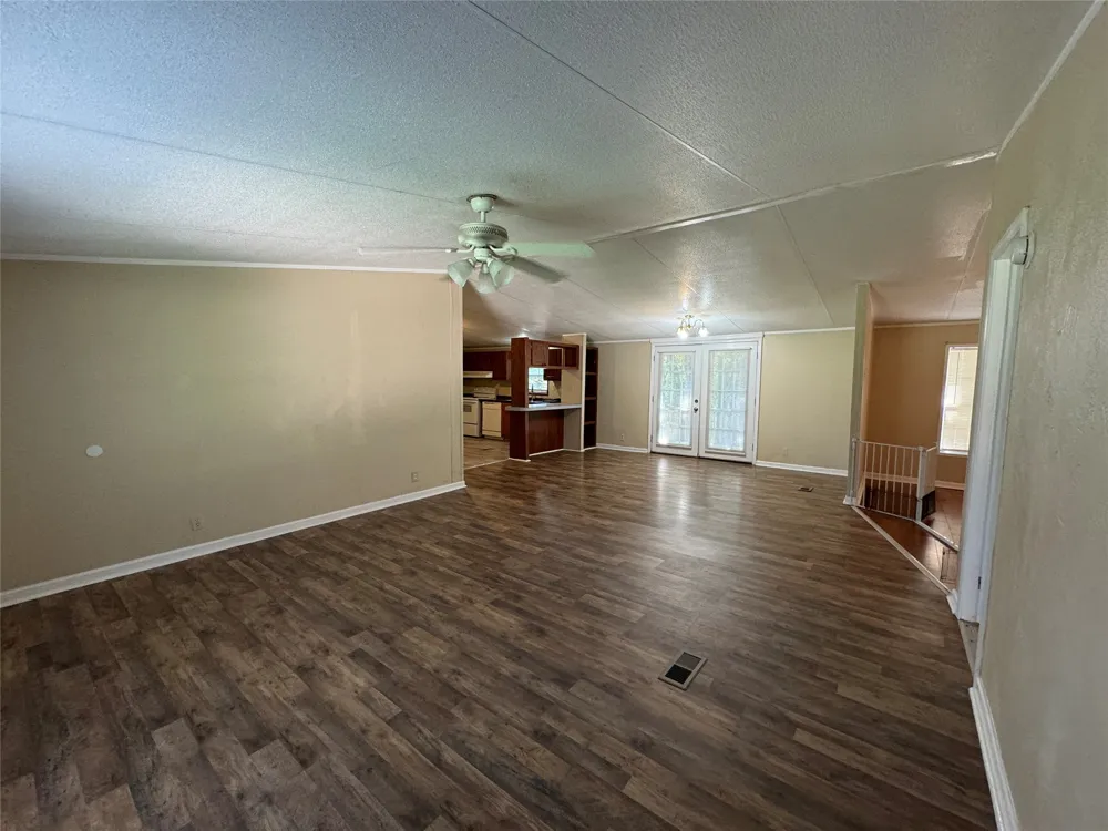161 Flournoy Lucus Shreveport, LA 71106
