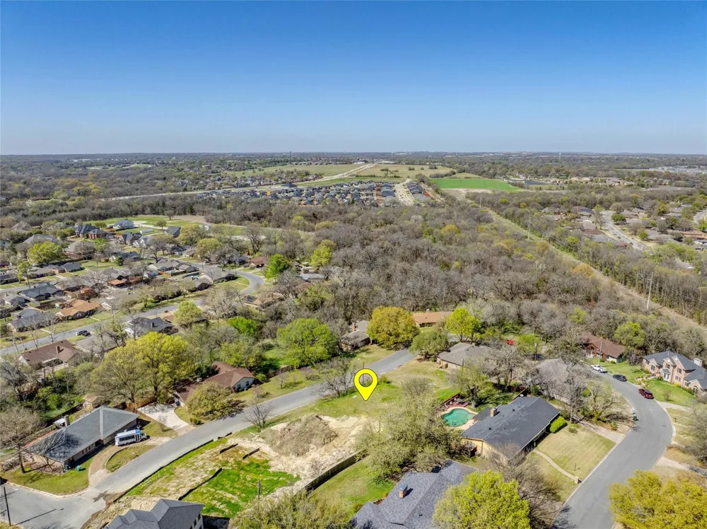 311 Arapaho W Sherman, TX 75092