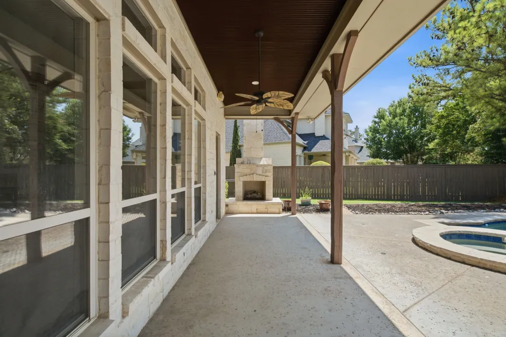 2001 Thames Trail Colleyville, TX 76034