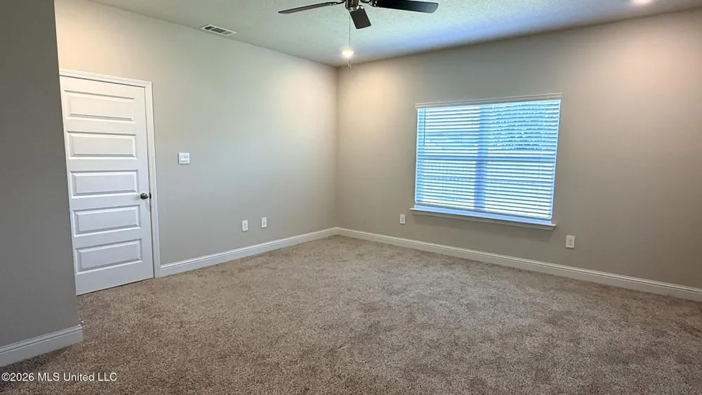 81 Saltmeadow Circle Ocean Springs, MS 39564