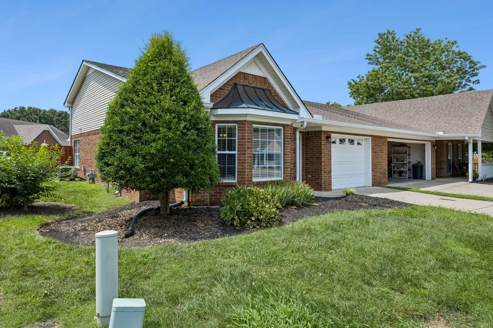 335 Forest Glen Cir Murfreesboro, TN 37128