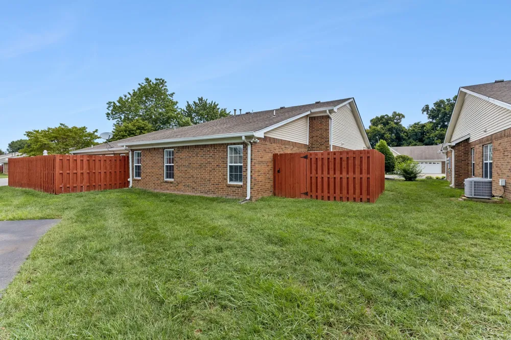 335 Forest Glen Cir Murfreesboro, TN 37128