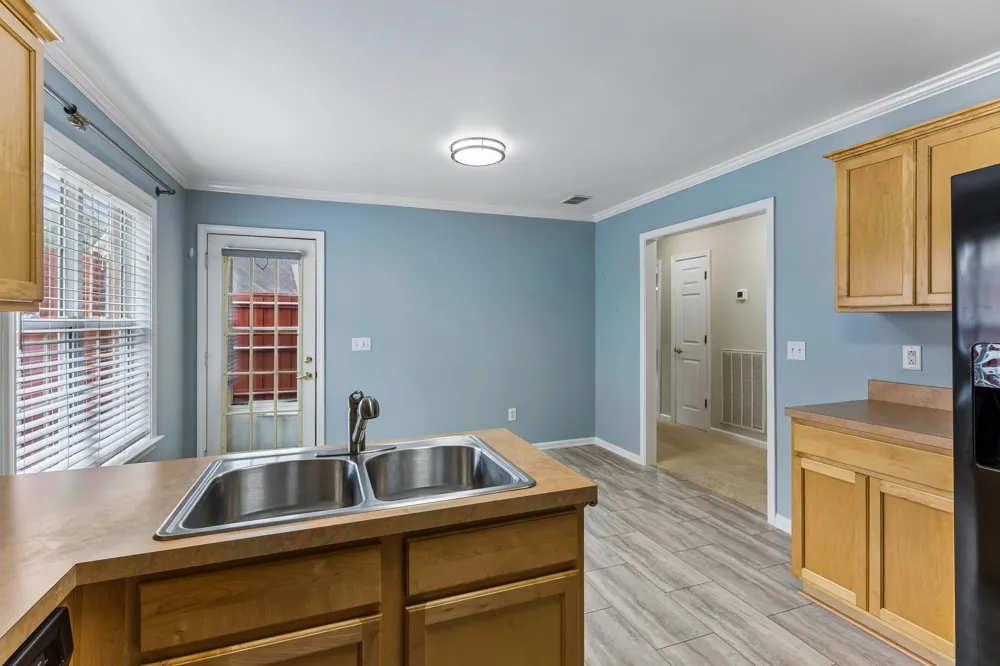 335 Forest Glen Cir Murfreesboro, TN 37128