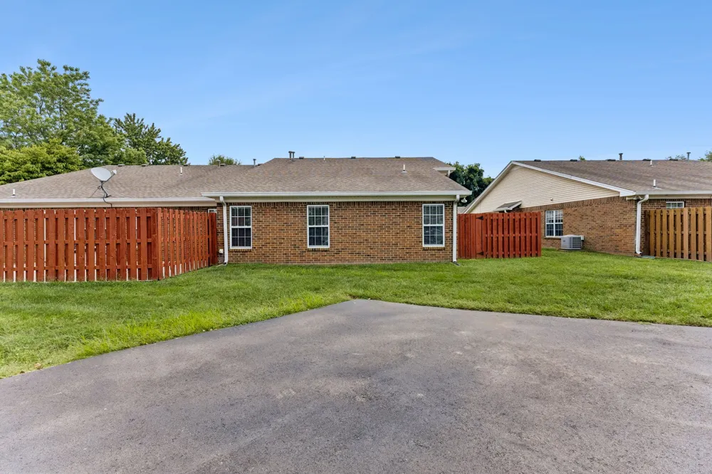 335 Forest Glen Cir Murfreesboro, TN 37128
