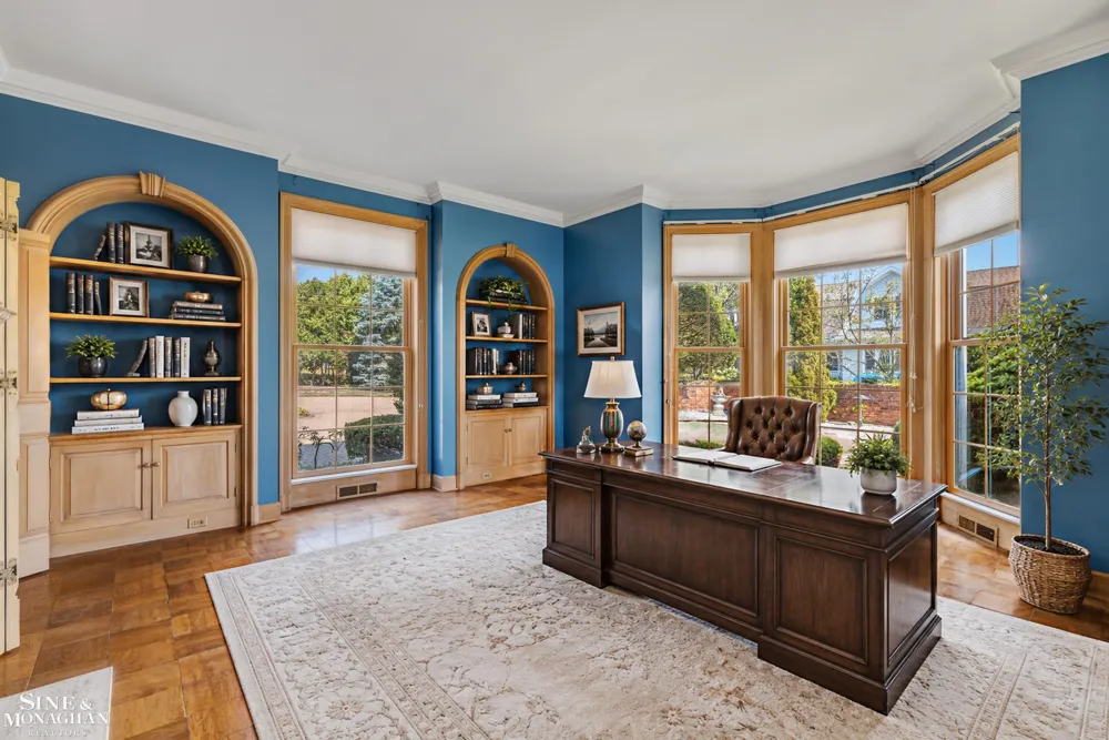 105 Lake Shore Road Grosse Pointe Farms City, MI 48236