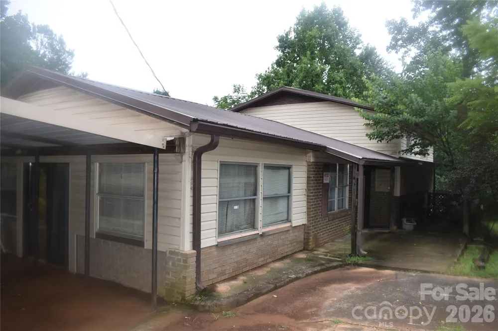 115 Weeks Road Rutherfordton, NC 28139
