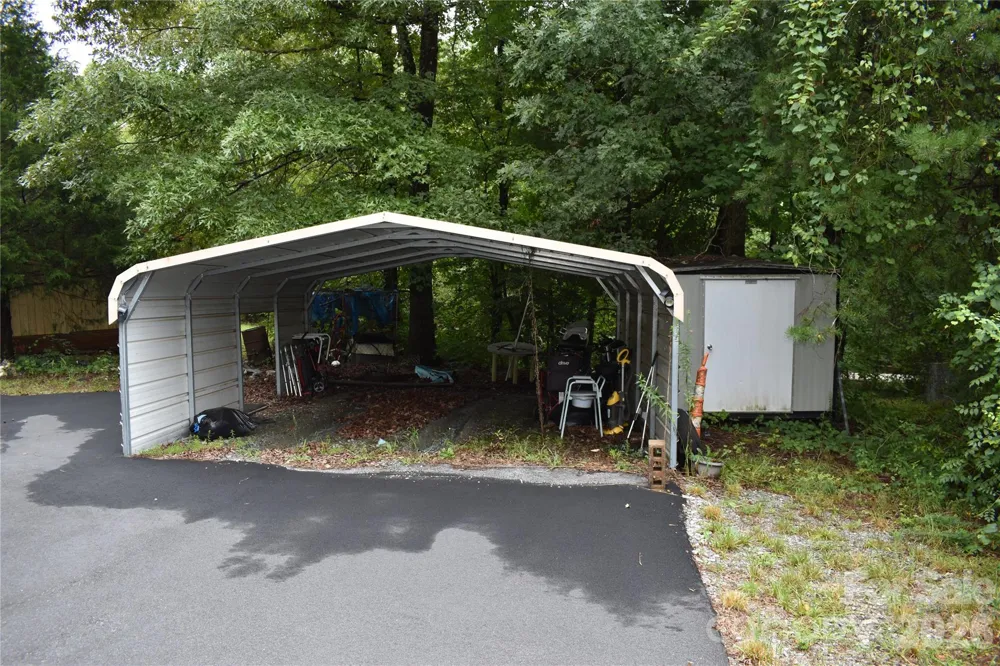115 Weeks Road Rutherfordton, NC 28139