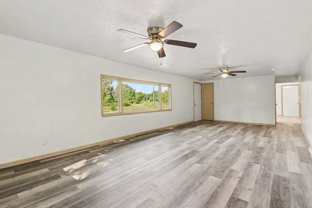 1582 Bakertown Road Buchanan, MI 49107