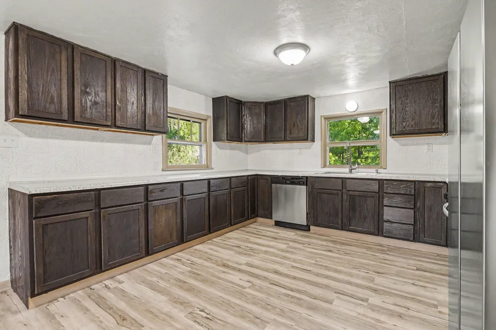1582 Bakertown Road Buchanan, MI 49107