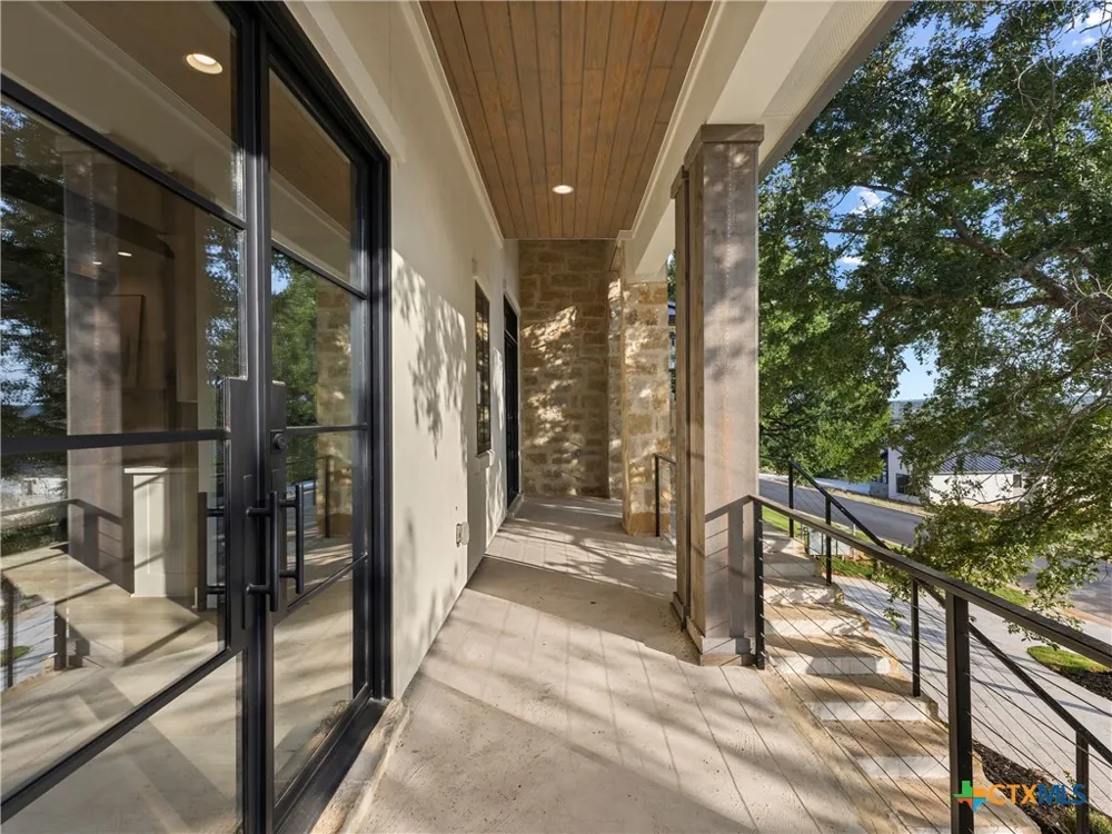 1317 Cats Eye Horseshoe Bay, TX 78657