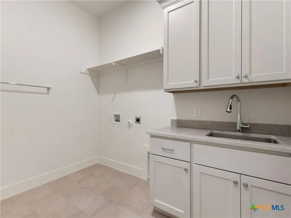 1317 Cats Eye Horseshoe Bay, TX 78657