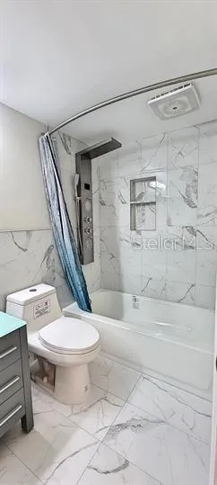 911 WASHINGTON AVENUE SW #118 Largo, FL 33770
