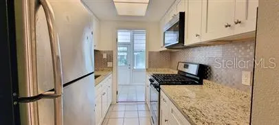 911 WASHINGTON AVENUE SW #118 Largo, FL 33770