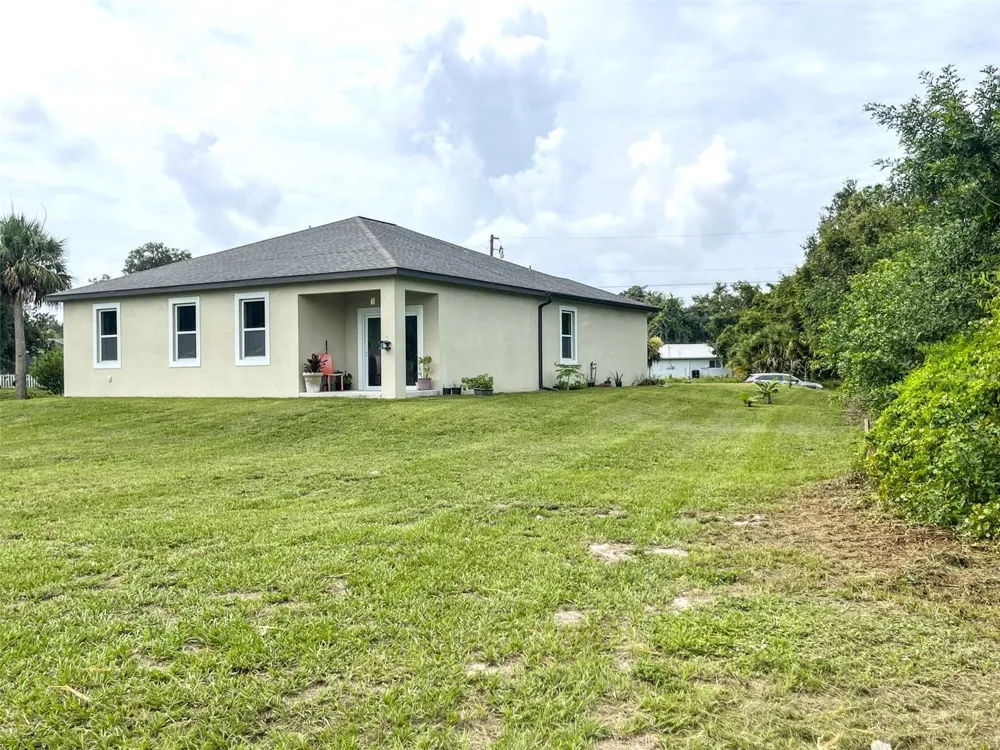 2013 ODESSA CIRCLE Labelle, FL 33935