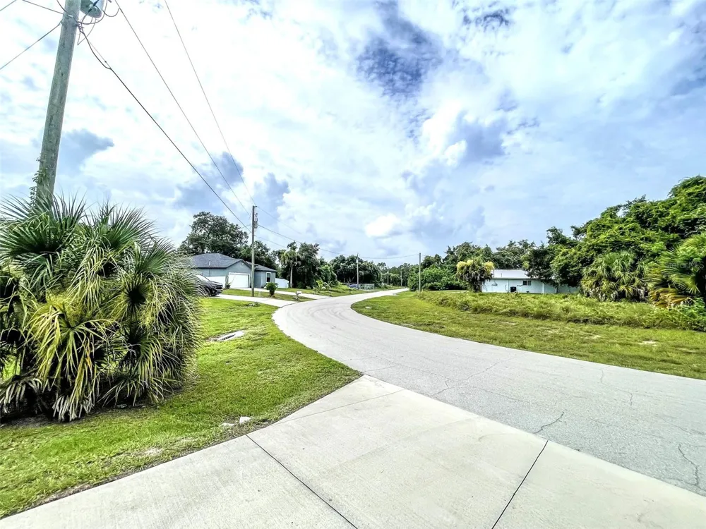2013 ODESSA CIRCLE Labelle, FL 33935