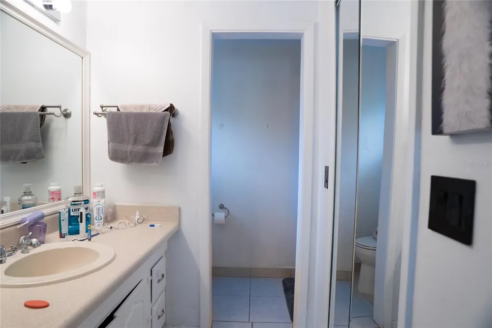 304 SHADOW OAK DRIVE Casselberry, FL 32707