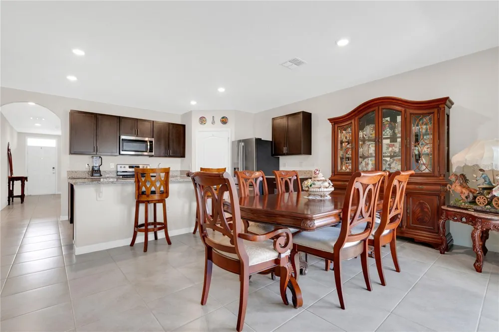 1735 PARK SIDE AVENUE Kissimmee, FL 34744