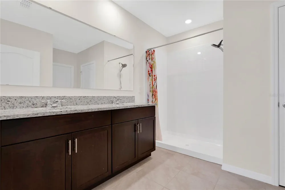 1735 PARK SIDE AVENUE Kissimmee, FL 34744