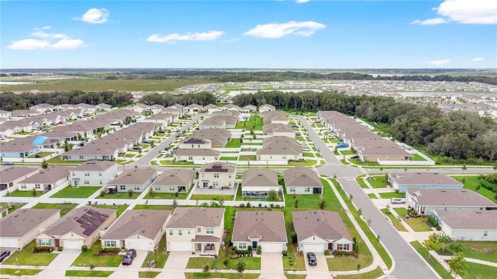 1735 PARK SIDE AVENUE Kissimmee, FL 34744