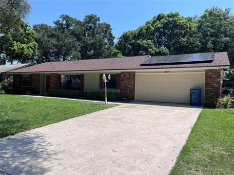 2117 YORKSHIRE DRIVE