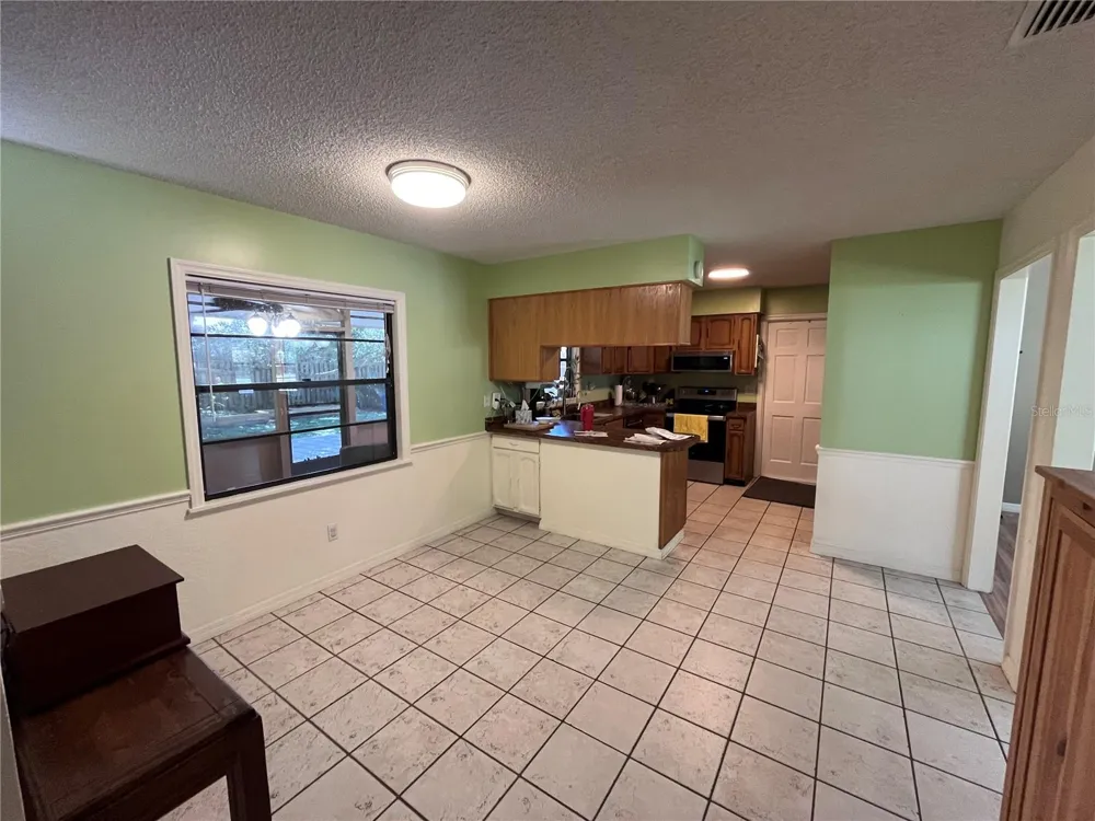 2117 YORKSHIRE DRIVE Deland, FL 32724