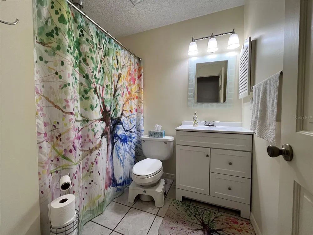 2117 YORKSHIRE DRIVE Deland, FL 32724