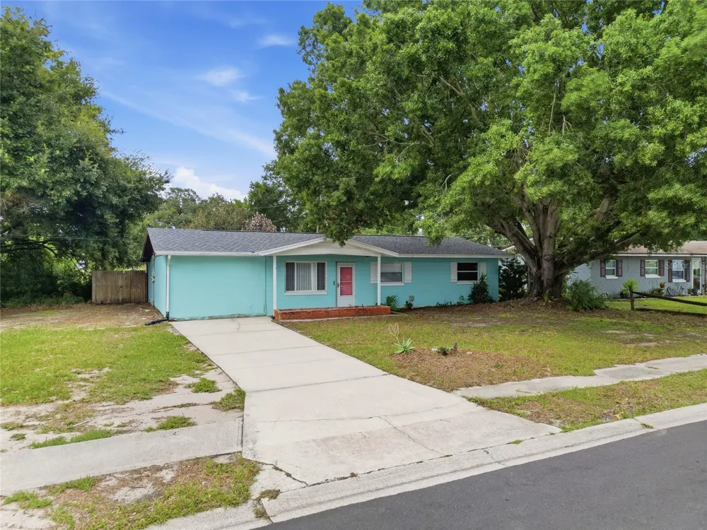 120 E HOFFMAN ST Lake Alfred, FL 33850