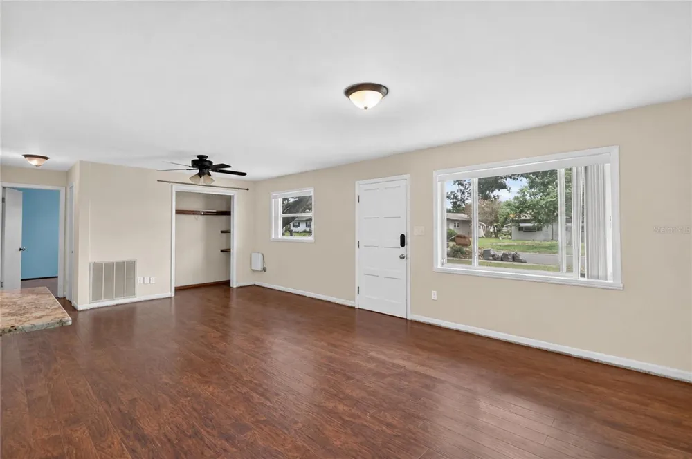 120 E HOFFMAN ST Lake Alfred, FL 33850
