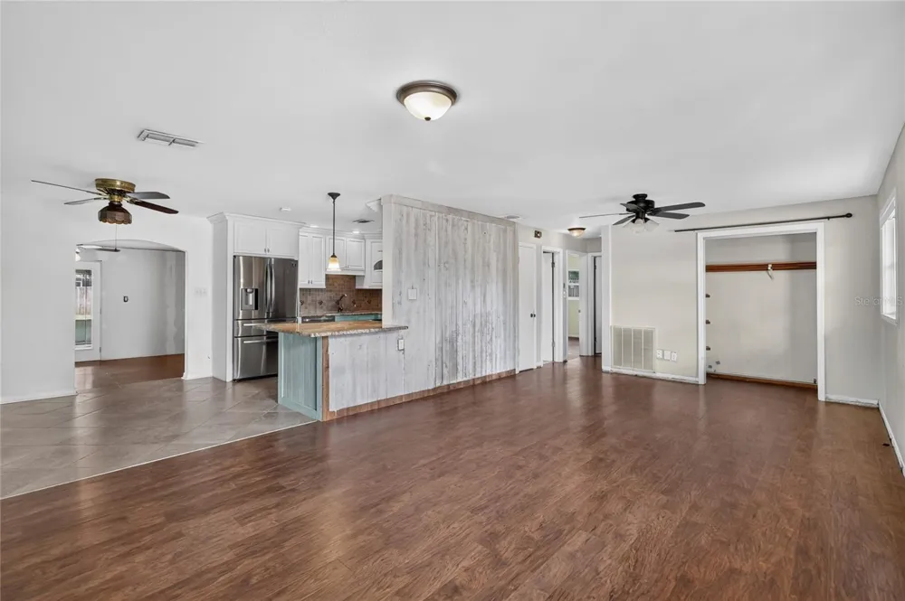 120 E HOFFMAN ST Lake Alfred, FL 33850