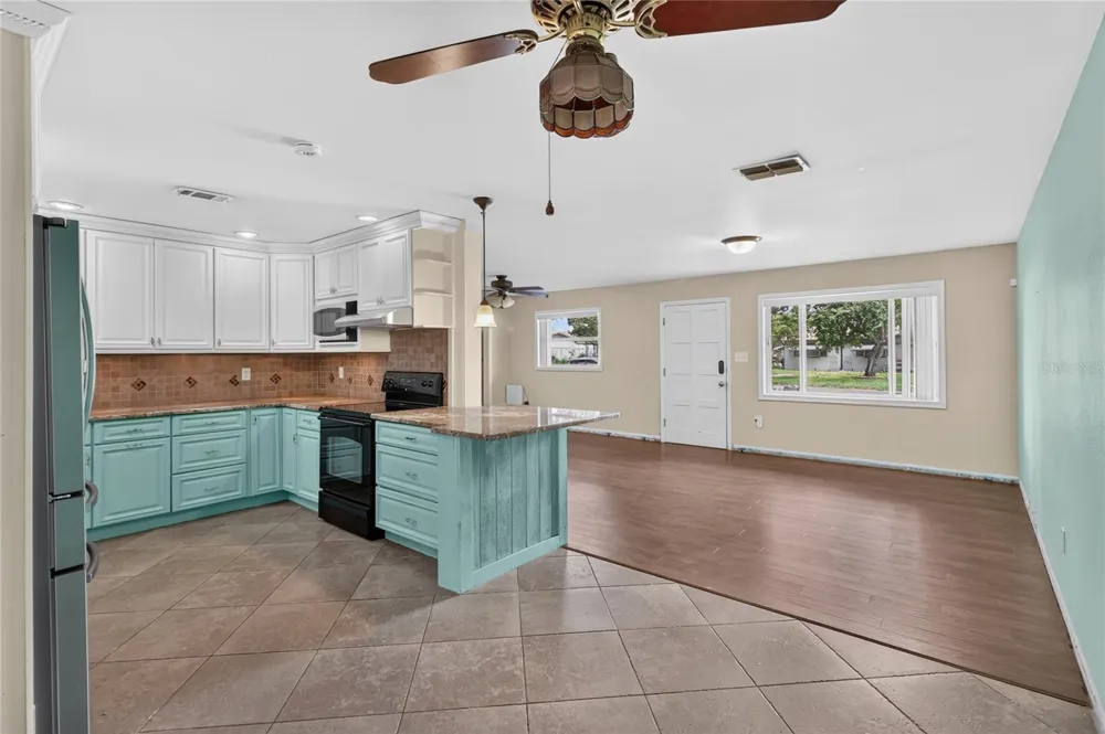 120 E HOFFMAN ST Lake Alfred, FL 33850