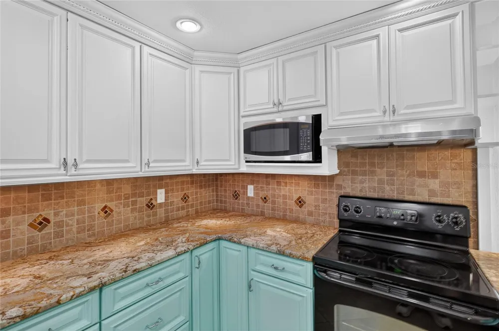 120 E HOFFMAN ST Lake Alfred, FL 33850