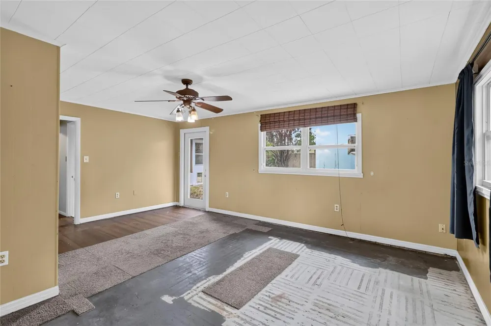 120 E HOFFMAN ST Lake Alfred, FL 33850