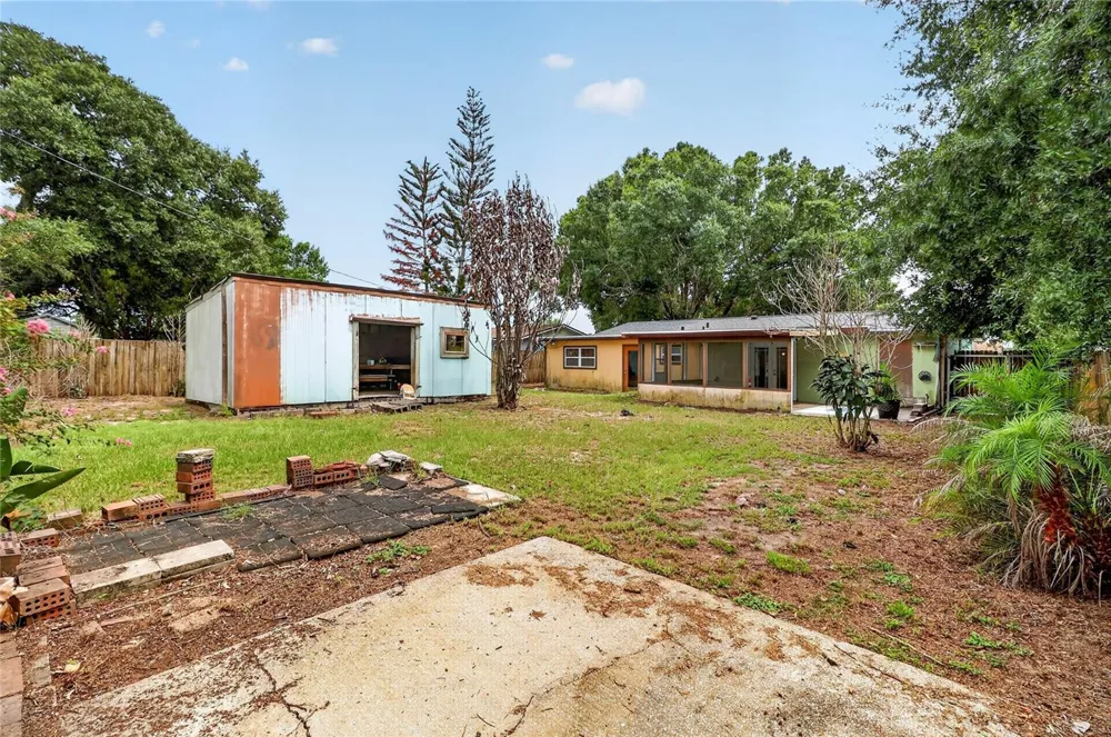 120 E HOFFMAN ST Lake Alfred, FL 33850