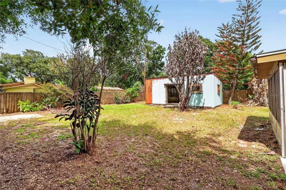 120 E HOFFMAN ST Lake Alfred, FL 33850