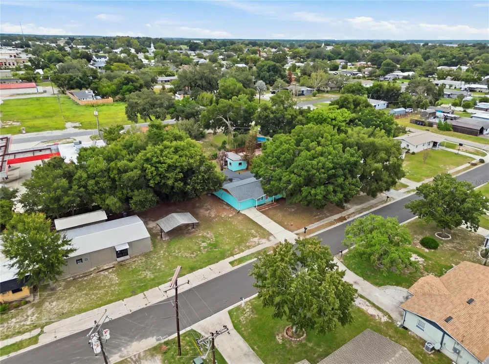 120 E HOFFMAN ST Lake Alfred, FL 33850