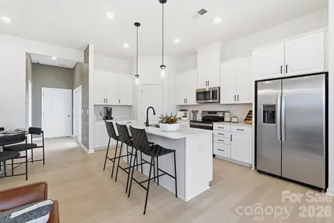 7316 Wake Way