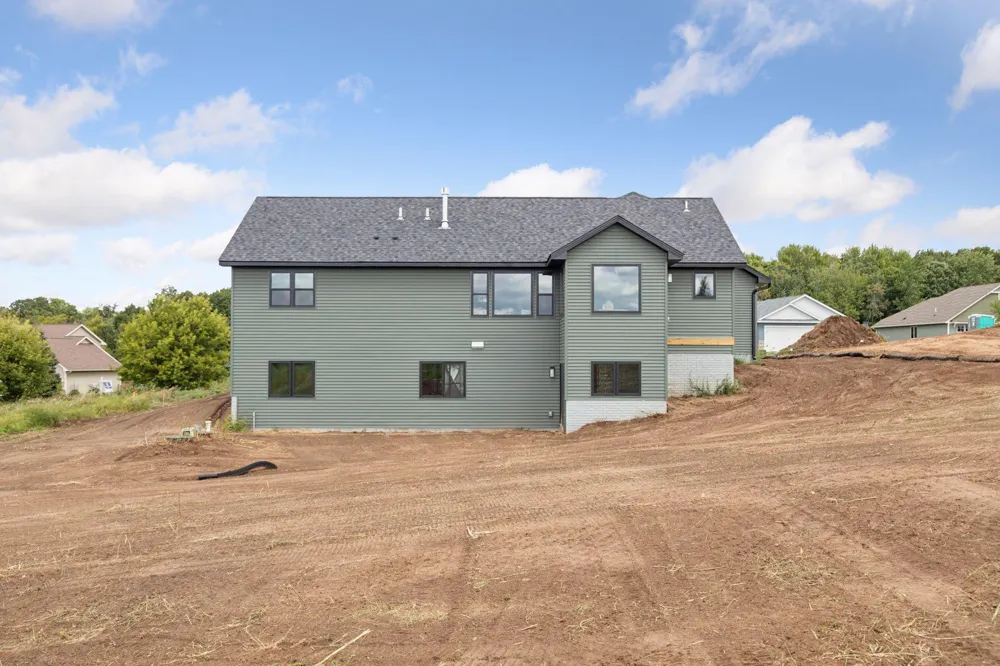 238 Eagle Ridge Drive Roberts, WI 54023