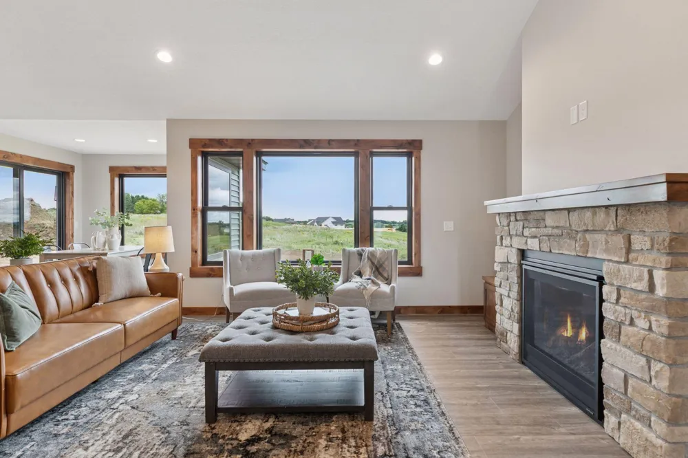 238 Eagle Ridge Drive Roberts, WI 54023