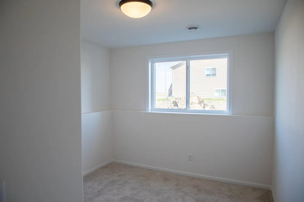 6317 83 AVENUE Horace, ND 58047